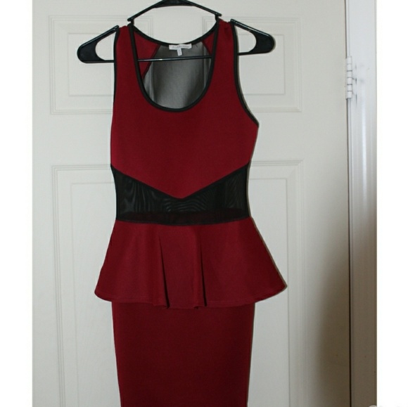 Flirty peplum dress💃 - Picture 1 of 4